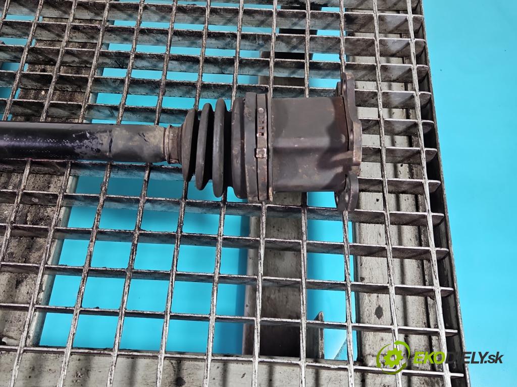 Audi A4 B7 2004-2008 3.0 tdi BKN: 204 HP automatic 150 kW 2967 cm3 5- poloos predné ľavé 8E0407271BA