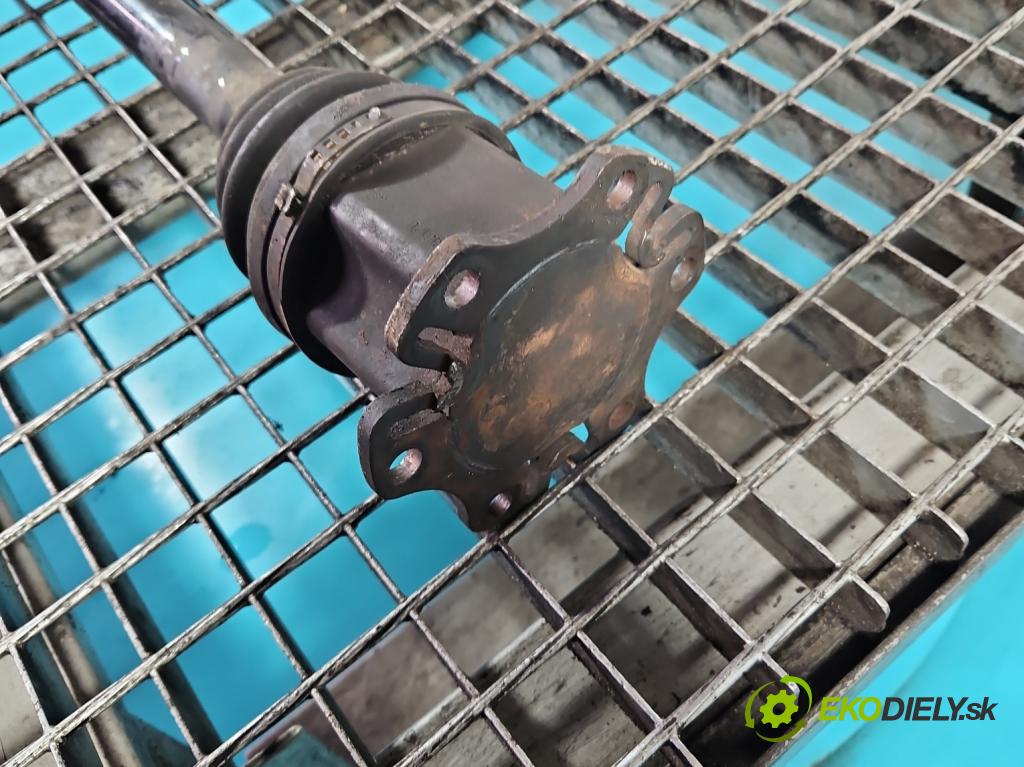 Audi A4 B7 2004-2008 3.0 tdi BKN: 204 HP automatic 150 kW 2967 cm3 5- poloos predné ľavé 8E0407271BA