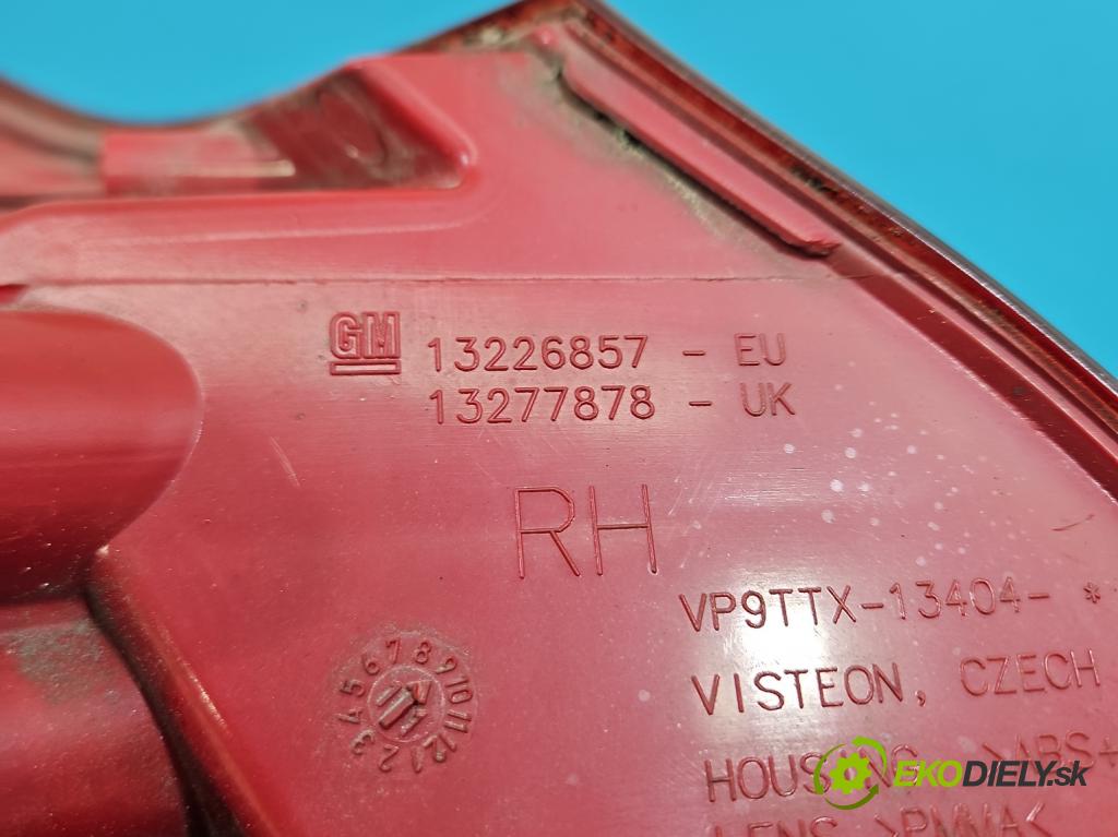 Opel Insignia A 2008-2017 2.0 cdti 160 HP manual 118 kW 1956 cm3 5- svetlo / reflektor zadné pravé 13226857 (Kľučka dverí ostatné)