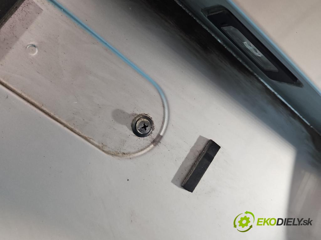 Bmw 3 F30 2011-2018 2.0d N47D20 184hp automatic 135 kW 1995 cm3 5- zadna kufor  (Kapota zadná (kufor))