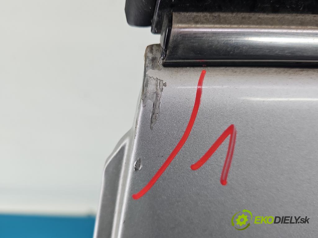 Toyota Auris II 2012-2018 1.6 16V 132 HP manual 97 kW 1598 cm3 5- dvere zadné ľavé (Kľučka dverí ostatné)