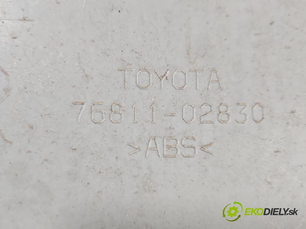 Toyota Auris II 2012-2018 1.6 16V 132  HP manual 97 kW 1598 cm3 5- zaslepka: zadné 76811-02830