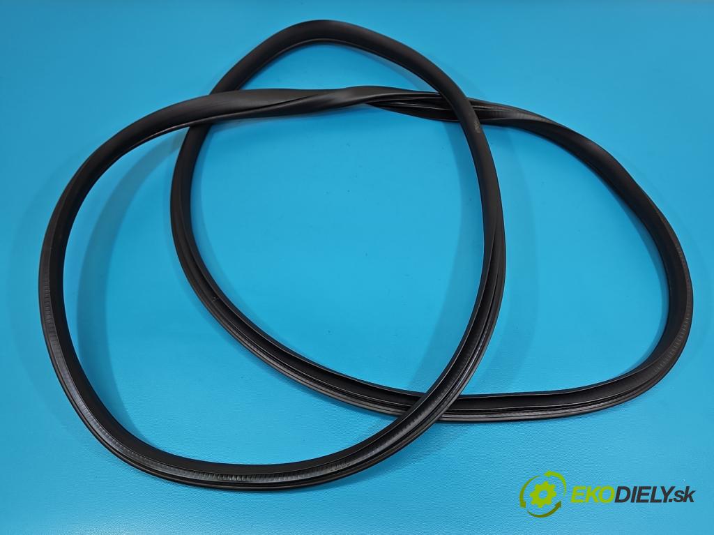 MG MG3  24- 1.5 16V 102 HP automatic 75 kW 1498 cm3 5- Těsnění: dvere zadné pravé  (Karoséria ostatné)