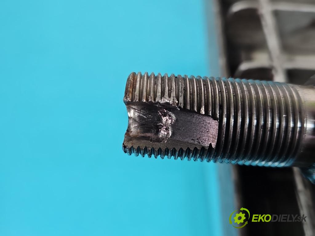 Dacia Duster III 24- 1.2 131 HP manual 96 kW 1199 cm3 5- poloos zadné ľavé 396007844R