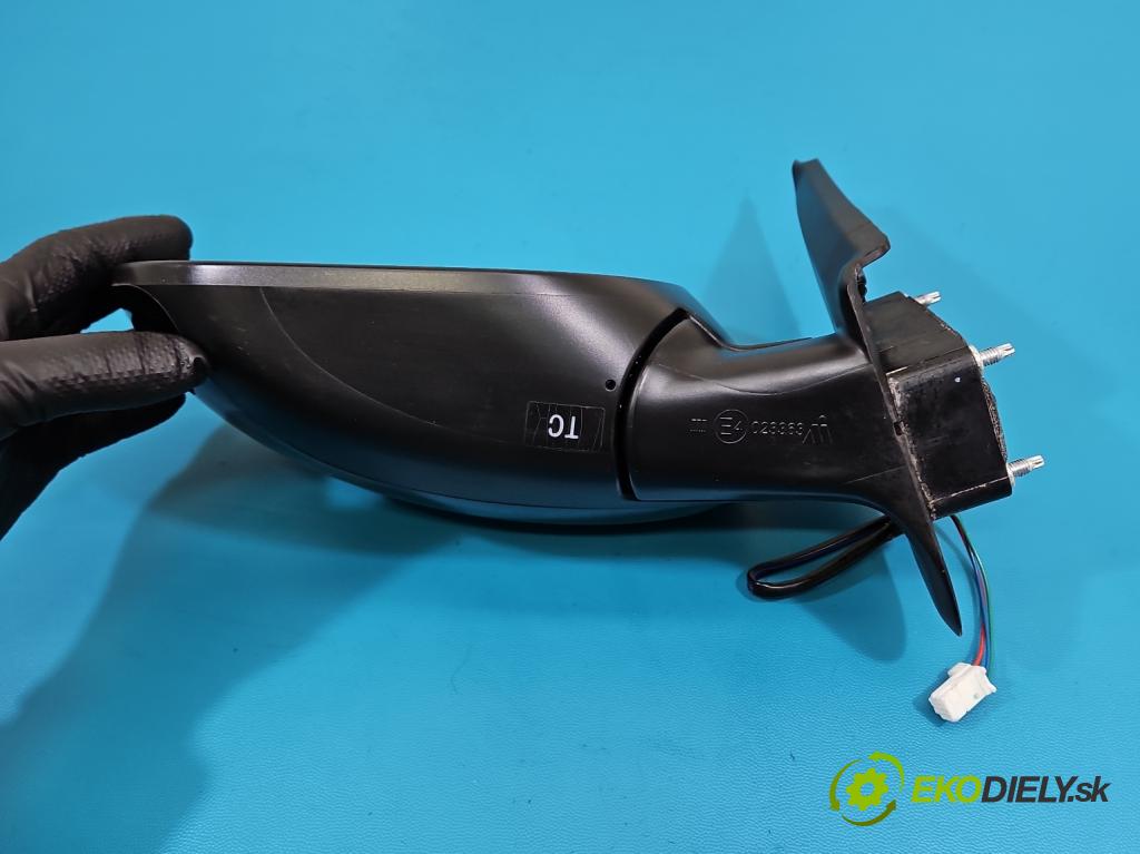 Nissan Juke I 2010-2019 1.5 dci K9K 110 HP manual 81 kW 1461 cm3 5- zrkadlo ľavé  (Kľučka dverí ostatné)