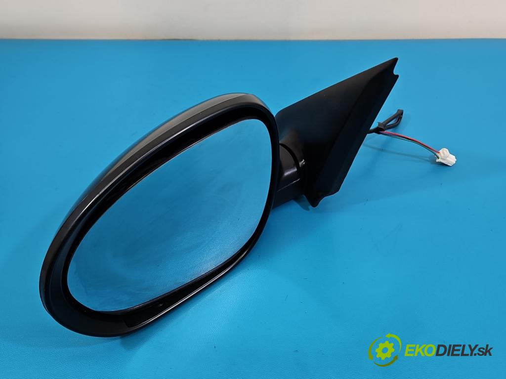 Nissan Juke I 2010-2019 1.5 dci K9K 110 HP manual 81 kW 1461 cm3 5- zrkadlo ľavé  (Kľučka dverí ostatné)