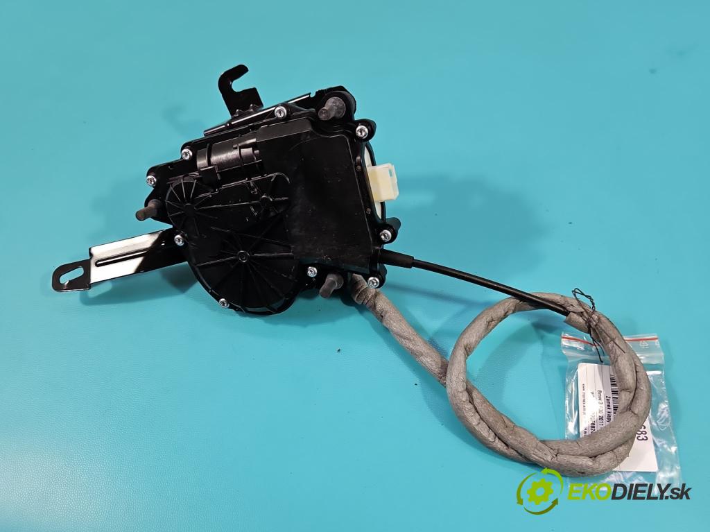 Bmw 3 F30 2011-2018 2.0d N47D20 184hp automatic 135 kW 1995 cm3 5- zámok kufrové dvere zadné 726951607