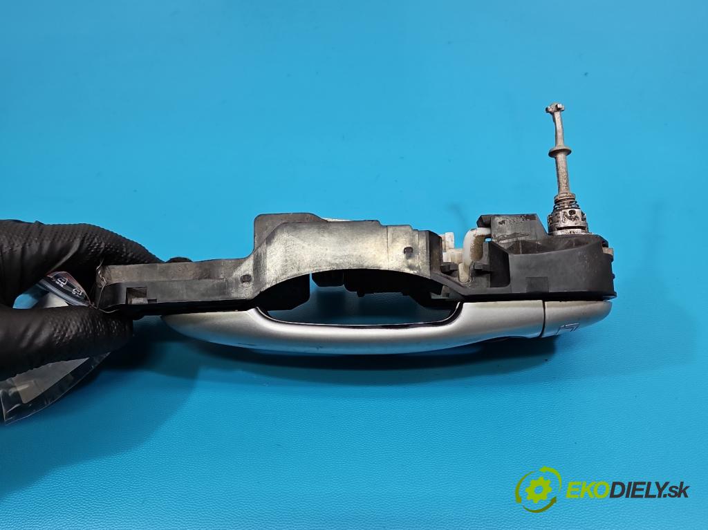 Renault Megane III 2008-2016 2.0 Tce 179KM manual 132 kW 1998 cm3 5- rukoväť predné ľavé mimo: 806070033R (Kľučka dverí vonkajšia predná ľavá)