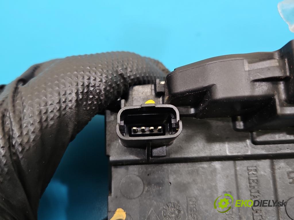 Renault Megane III 2008-2016 2.0 Tce 179KM manual 132 kW 1998 cm3 5- zámok predné ľavý 805030001R