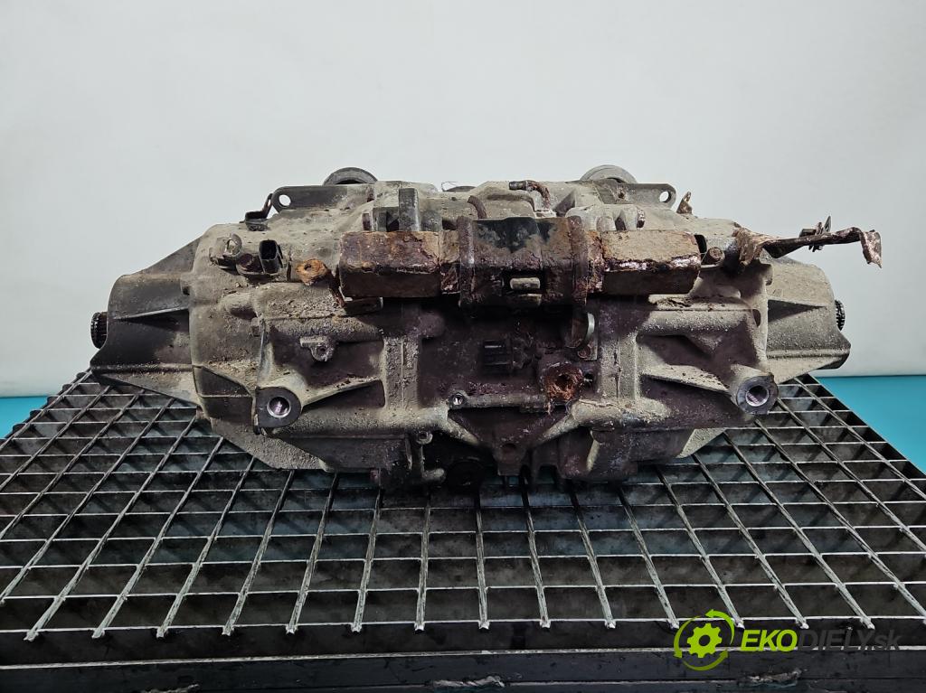 Honda Legend IV 2004-2012 3.5 V6 295HP automatic 217 kW 3471 cm3 4- Most: zadní: RJC