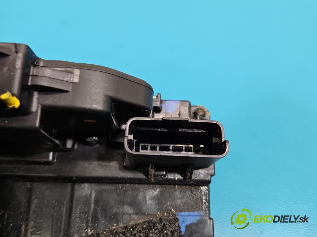 Nissan Juke I 2010-2019 1.5 dci K9K 110 HP manual 81 kW 1461 cm3 5- zámok predné pravý