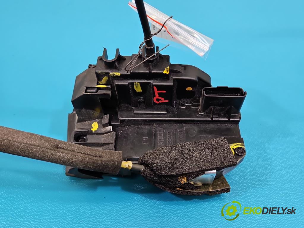 Nissan Juke I 2010-2019 1.5 dci K9K 110 HP manual 81 kW 1461 cm3 5- zámok zadné pravý