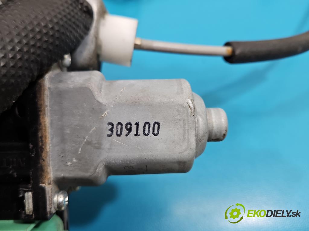 Nissan Juke I 2010-2019 1.5 dci K9K 110 HP manual 81 kW 1461 cm3 5- mechanizmus okna predné ľavý 80731