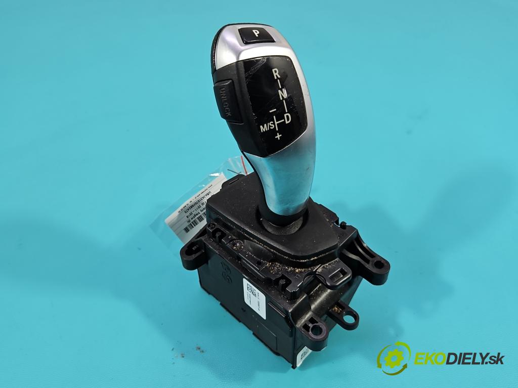 Bmw 3 F30 2011-2018 2.0d N47D20 184 hp automatic 135 kW 1995 cm3 5- kulisa změny stupňová 9296896 (Řadicí páka (kulisa) )