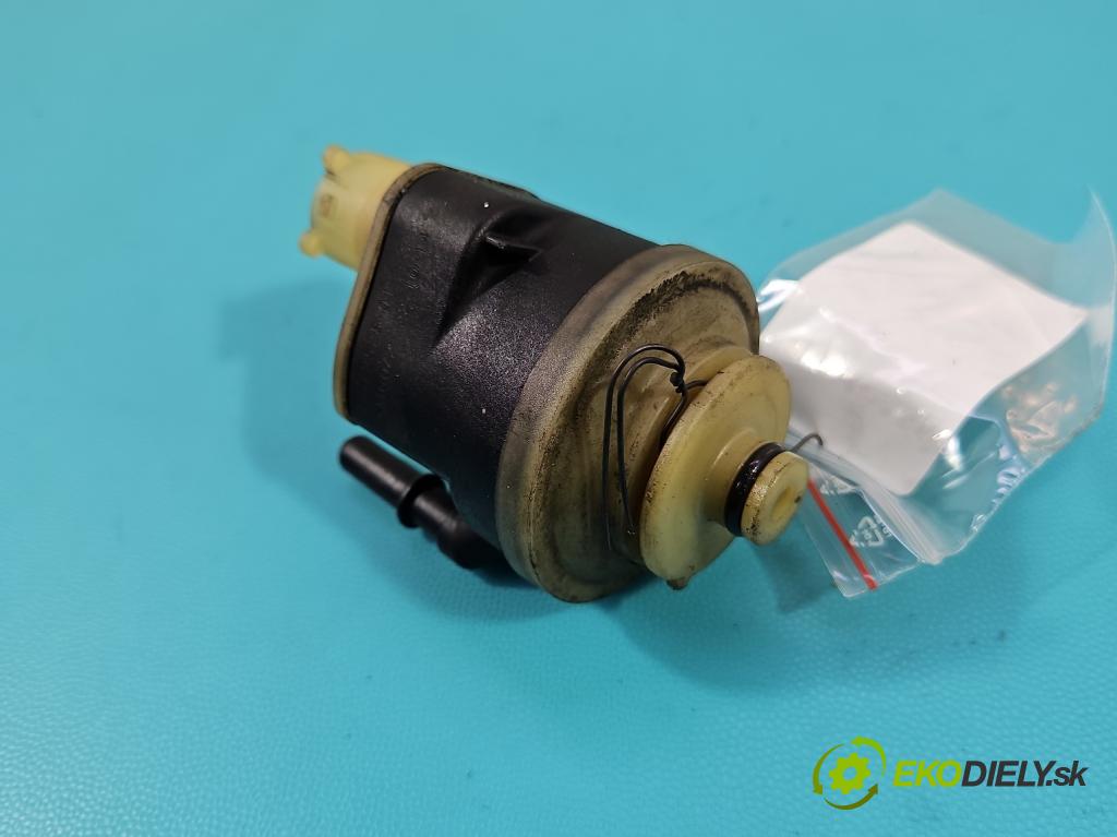 Bmw 3 F30 2011-2018 2.0d N47D20 184hp automatic 135 kW 1995 cm3 5- Ohrievač: palivo 8572521