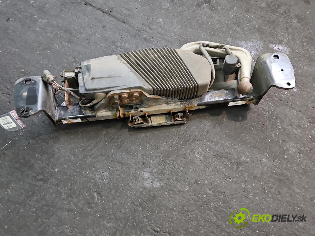 Bmw 3 F30 2011-2018 2.0d N47D20 184hp automatic 135 kW 1995 cm3 5- Hák: vlečení: 6873703 (Ťažné zariadenie)