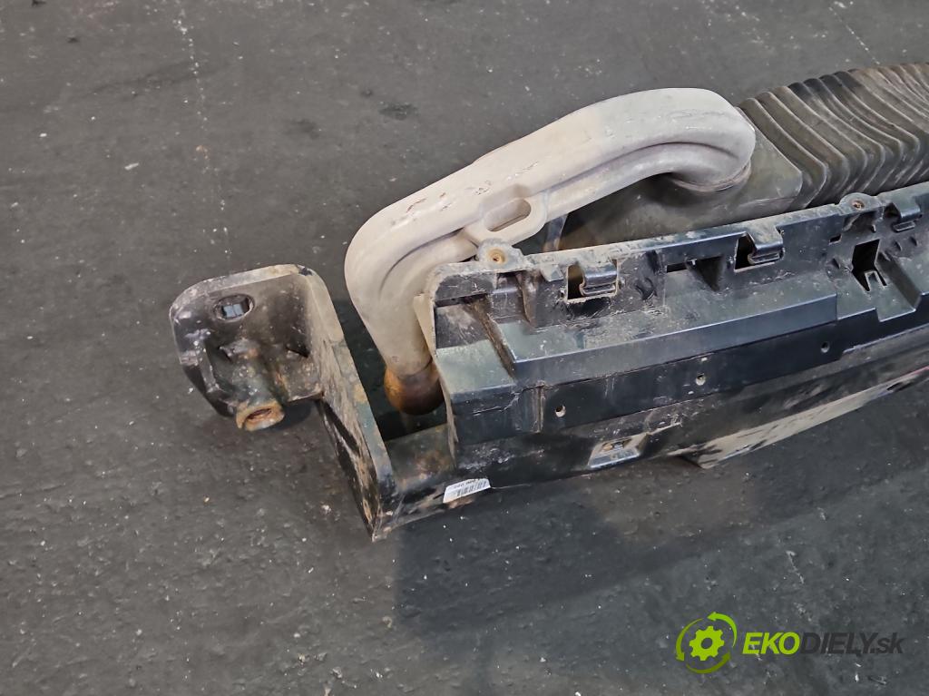 Bmw 3 F30 2011-2018 2.0d N47D20 184hp automatic 135 kW 1995 cm3 5- Hák: vlečení: 6873703 (Ťažné zariadenie)