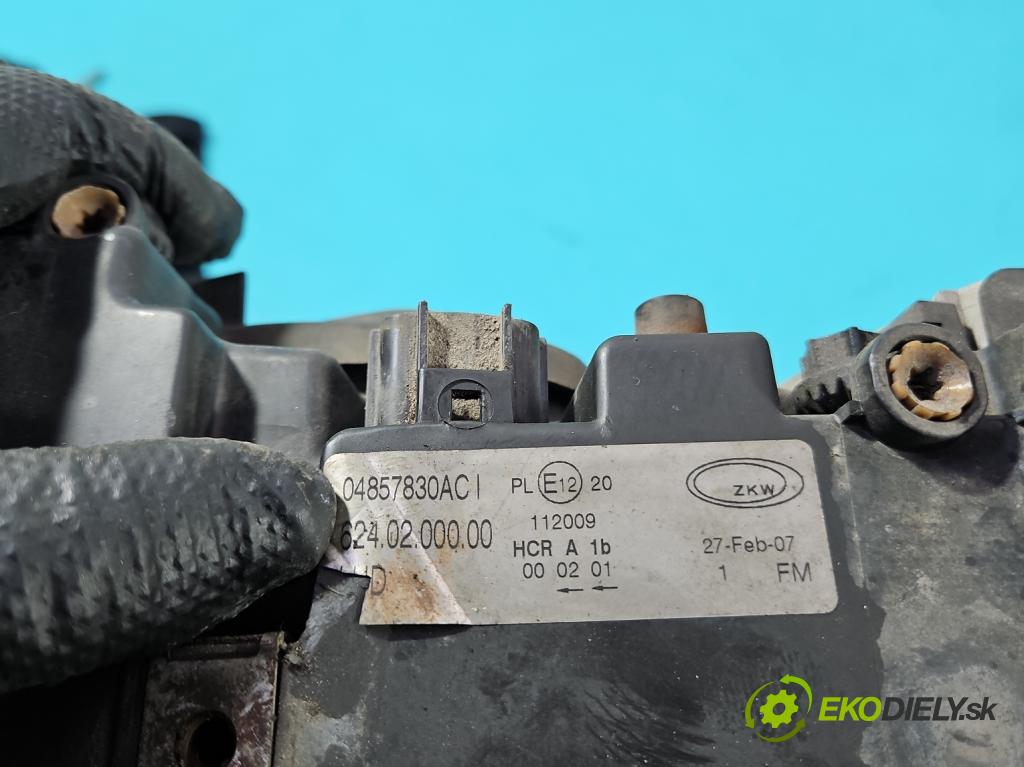 Chrysler Voyager IV 2000-2007 2.8 crd: 150 HP automatic 110 kW 2776 cm3 5- Reflektor: pravý 04857830ACI (Svetlo predné pravé)