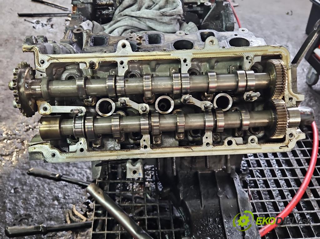 Audi A4 B7 2004-2008 3.0 tdi BKN: 204 hp automatic 150 kW 2967 cm3 5- hlava motoru 0594AB