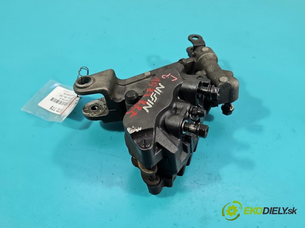 Honda VFR 800 1998-2001 0.8b 109 HP manual 80 kW 781 cm3 2- brzdič predné ľavý  (Kľučka dverí ostatné)