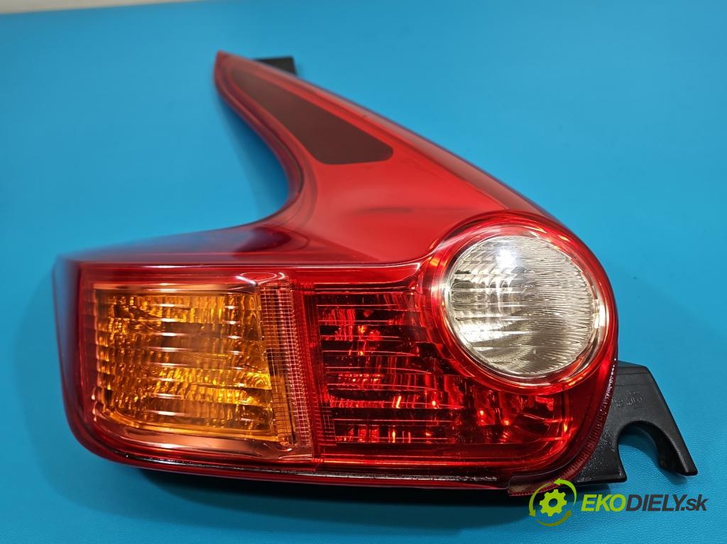 Nissan Juke I 2010-2019 1.5 dci K9K 110 HP manual 81 kW 1461 cm3 5- svetlo / reflektor zadné ľavé  (Kľučka dverí ostatné)