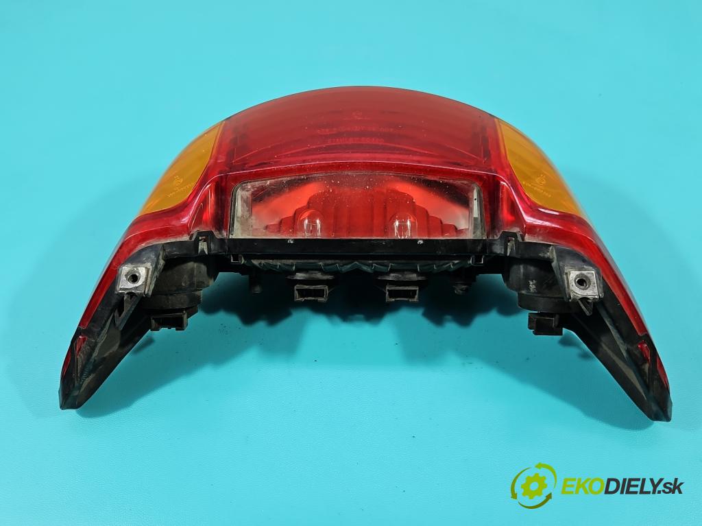 Honda VFR 800 1998-2001 0.8b 109 HP manual 80 kW 781 cm3 2- svetlo / reflektor zadné ľavé R0480 (Kľučka dverí ostatné)