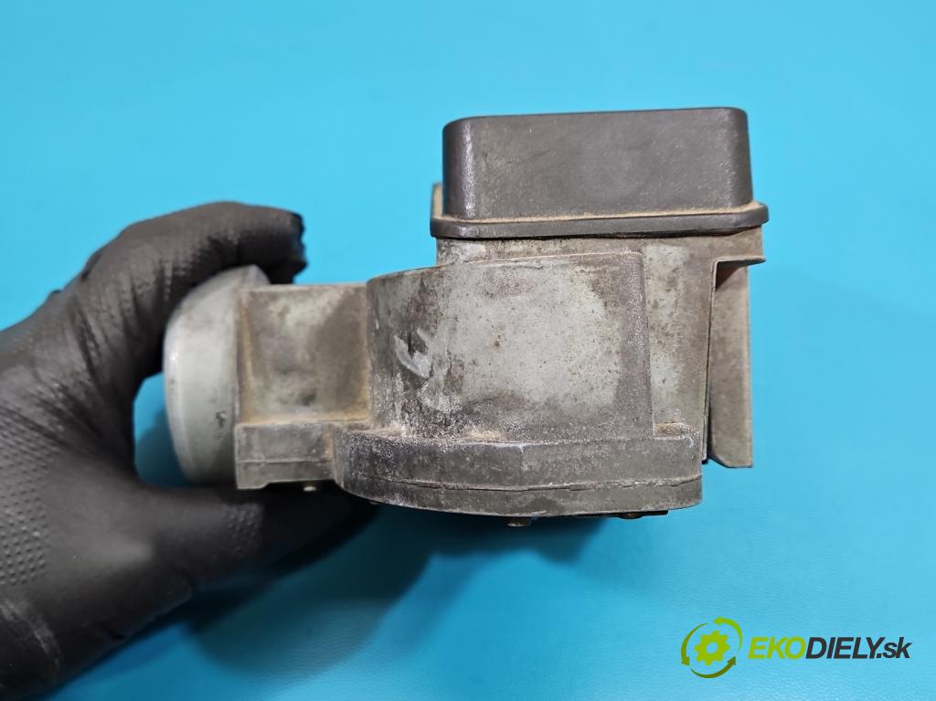 Audi 80 B4 1991-1994 1.9 tdi 90 hp manual 66 kW 1896 cm3 4- váha vzduchu 0281002072 (Snímač hmotnosti vzduchu)