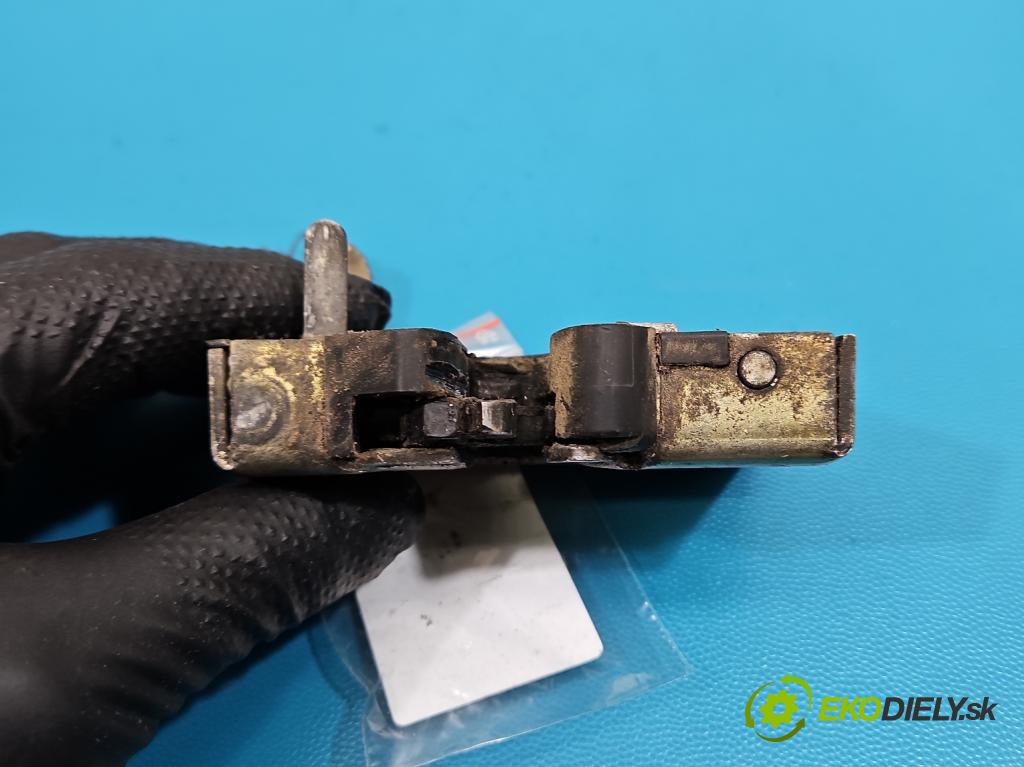 Audi 80 B4 1991-1994 1.9 tdi 90 HP manual 66 kW 1896 cm3 4- zámok predné ľavý 8A1837015