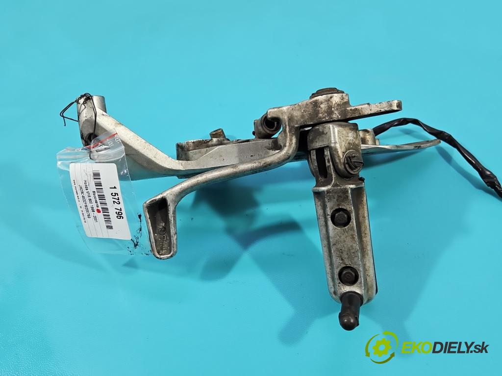 Honda VFR 800 1998-2001 0.8b 109 HP manual 80 kW 781 cm3 2- Upevnenie: