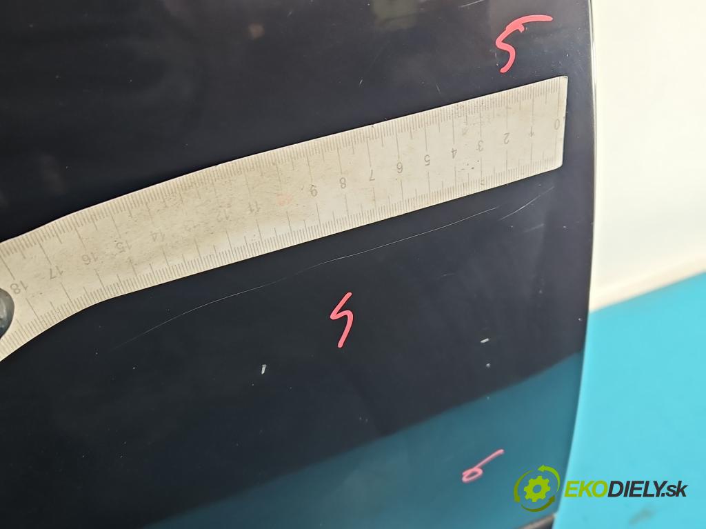 Audi A4 B7 2004-2008 3.0 tdi BKN: 204 HP automatic 150 kW 2967 cm3 5- dvere zadné pravé  (Kľučka dverí ostatné)