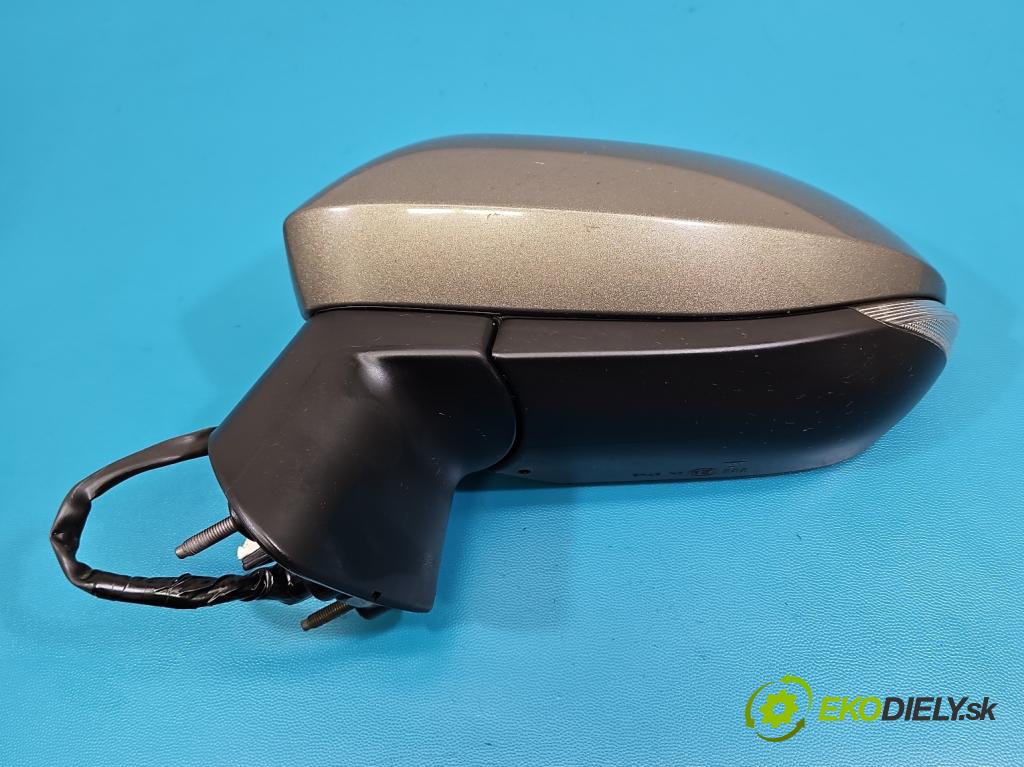 Toyota Corolla E21 2019- 1.5 12V 125 HP automatic 92 kW 1490 cm3 4- zrkadlo ľavé  (Kľučka dverí ostatné)