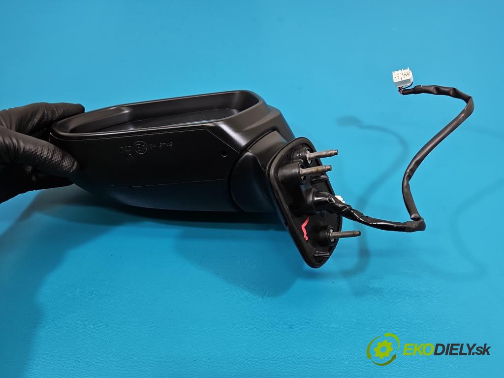 Toyota Corolla E21 2019- 1.5 12V 125 HP automatic 92 kW 1490 cm3 4- zrkadlo ľavé  (Kľučka dverí ostatné)