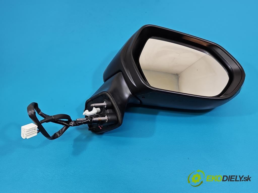 Toyota Corolla E21 2019- 1.5 12V 125 HP automatic 92 kW 1490 cm3 4- zrkadlo pravé  (Kľučka dverí ostatné)