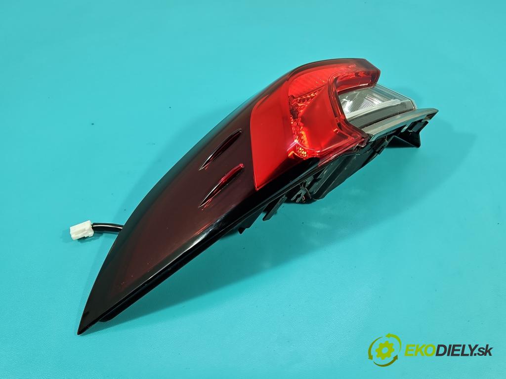 Toyota Corolla E21 2019- 1.5 12V 125 HP automatic 92 kW 1490 cm3 4- svetlo / reflektor zadné ľavé 81560-02D11-00 (Kľučka dverí ostatné)