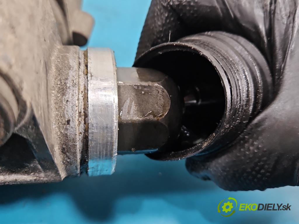 Opel Insignia A 2008-2017 2.0 cdti 160 HP manual 118 kW 1956 cm3 5- Ozubené kolo: volant P13376584