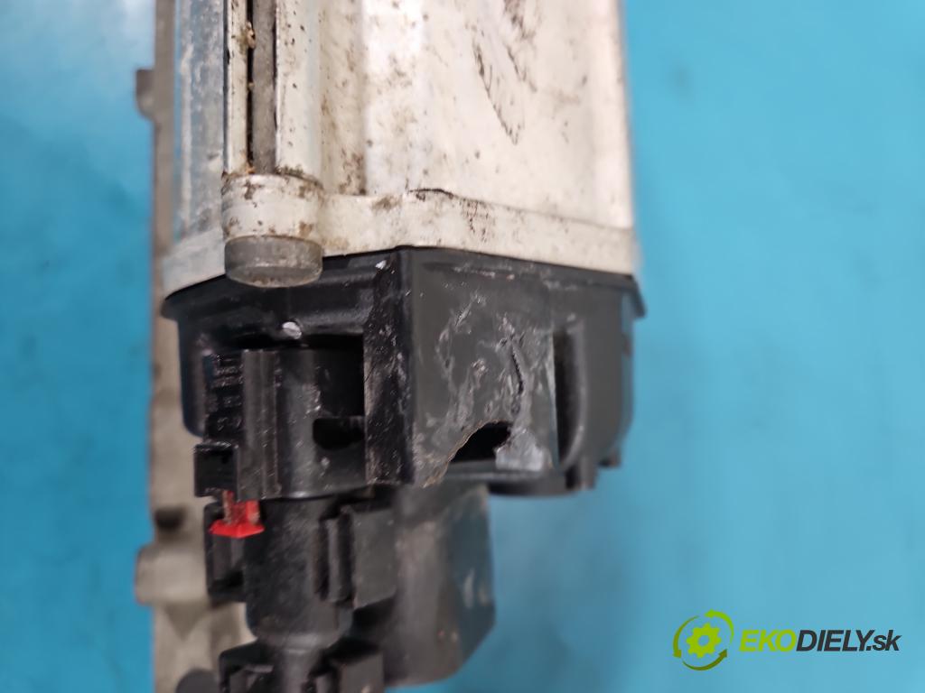 Opel Insignia A 2008-2017 2.0 cdti 160 HP manual 118 kW 1956 cm3 5- Ozubené kolo: volant P13376584