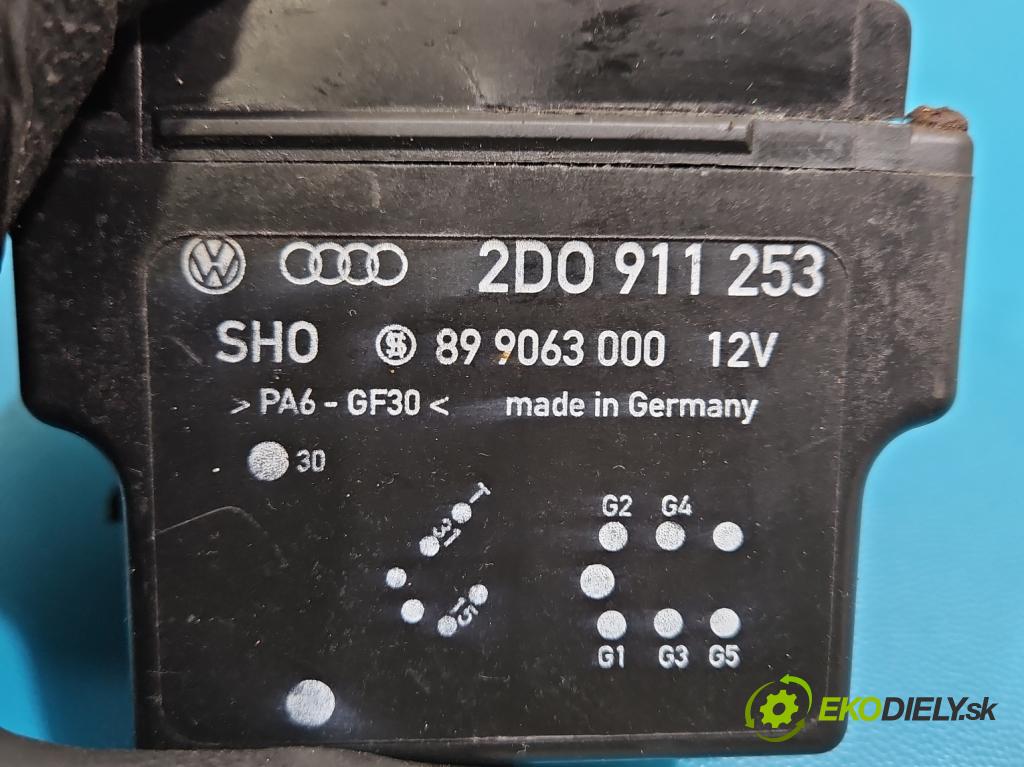 Vw LT II 1996-2006 2.5 tdi 109 HP manual 80 kW 2461 cm3 5- Relé: svíčky: zařicích: 2D0911253 (Relé)