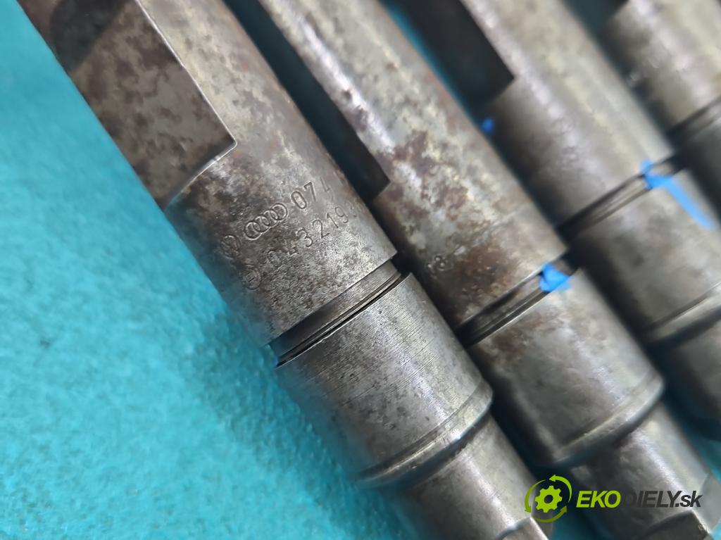 Vw LT II 1996-2006 2.5 tdi 109 HP manual 80 kW 2461 cm3 5- vstrek 074130202Q (Vstrekovač paliva)