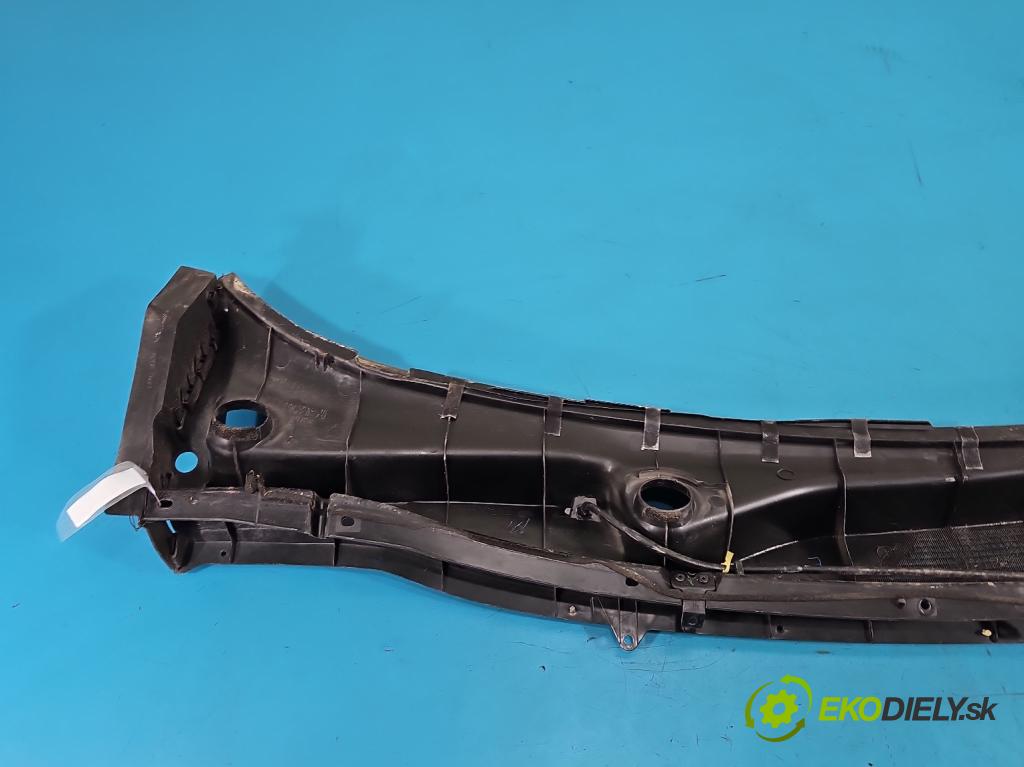 Nissan Juke I 2010-2019 1.5 dci K9K 110 HP manual 81 kW 1461 cm3 5- torpédo 66862 (Torpédo (plast pod čelným sklom))