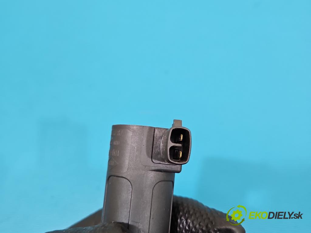 Renault Megane III 2008-2016 2.0 Tce 179KM manual 132 kW 1998 cm3 5- cievka zapaľovacia 8200765882 (Zapaľovacia cievka)