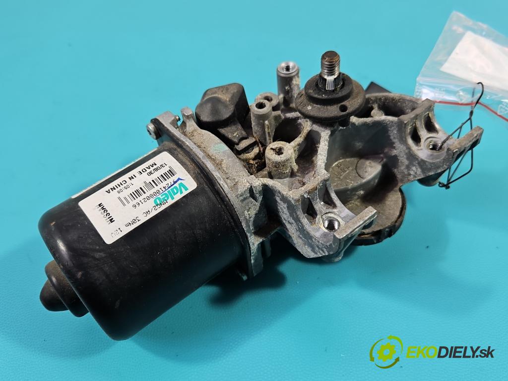 Nissan Juke I 2010-2019 1.5 dci 110 hp manual 81 kW 1461 cm3 5- motor stěračů přední 288001KA0C