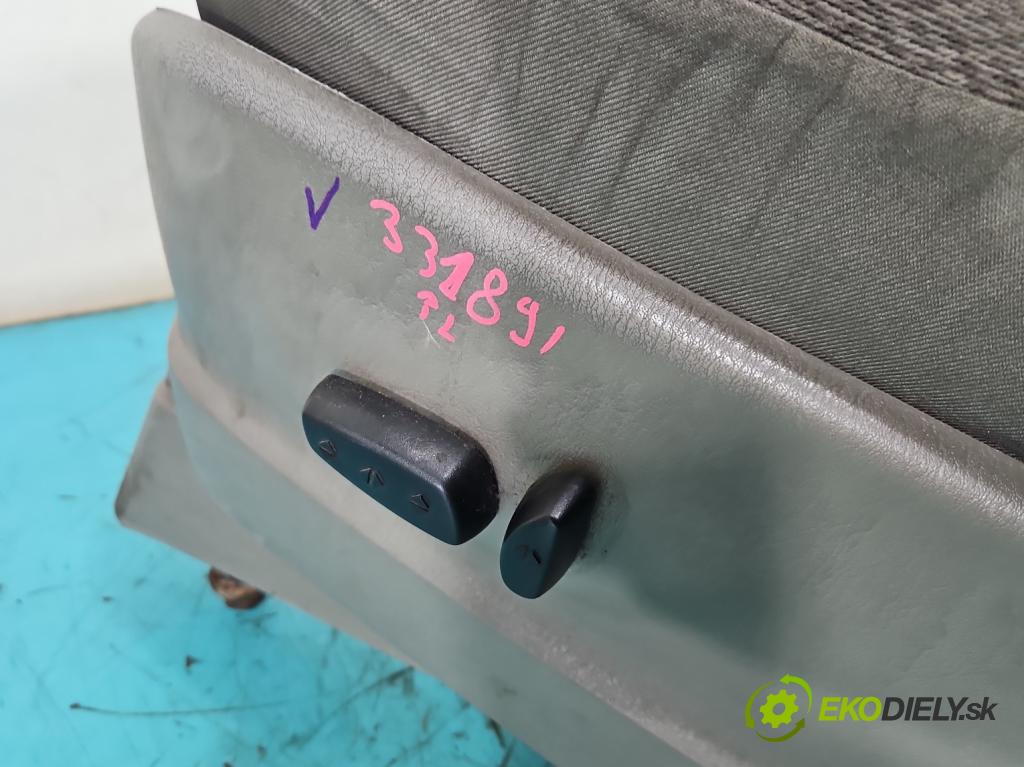 Chrysler Voyager IV 2000-2007 2.8 crd: 150 HP automatic 110 kW 2776 cm3 5- Sedačka ľavý  (Sedadlo)
