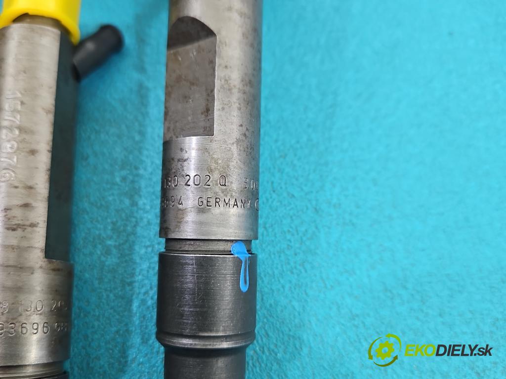 Seat Leon I 1999-2005 1.9 tdi 90 HP manual 66 kW 1896 cm3 5- vstrek 028130202Q (Vstrekovač paliva)