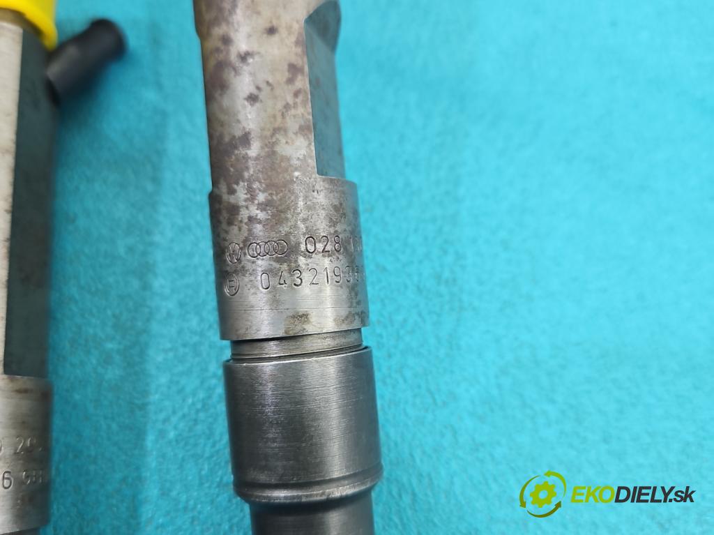 Seat Leon I 1999-2005 1.9 tdi 90 HP manual 66 kW 1896 cm3 5- vstrek 028130202Q (Vstrekovač paliva)