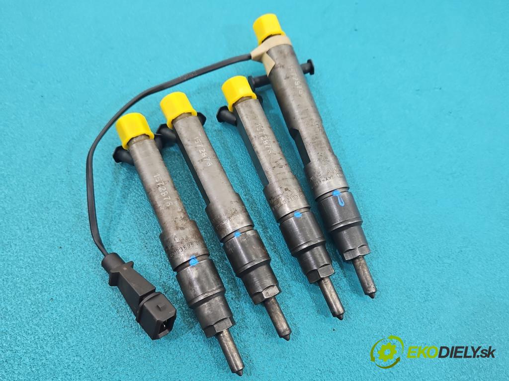 Seat Leon I 1999-2005 1.9 tdi 90 HP manual 66 kW 1896 cm3 5- vstrek 028130202Q (Vstrekovač paliva)