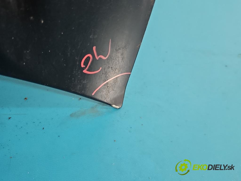 Audi A4 B7 2004-2008 3.0 tdi BKN: 204 HP automatic 150 kW 2967 cm3 5- kapota predná