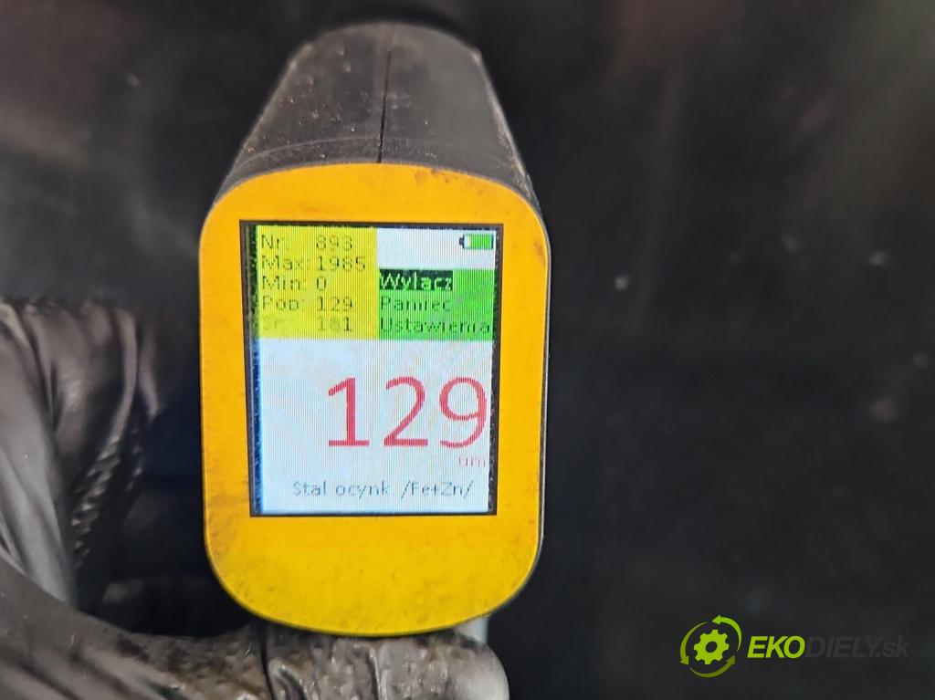 Audi A4 B7 2004-2008 3.0 tdi BKN: 204 HP automatic 150 kW 2967 cm3 5- kapota predná