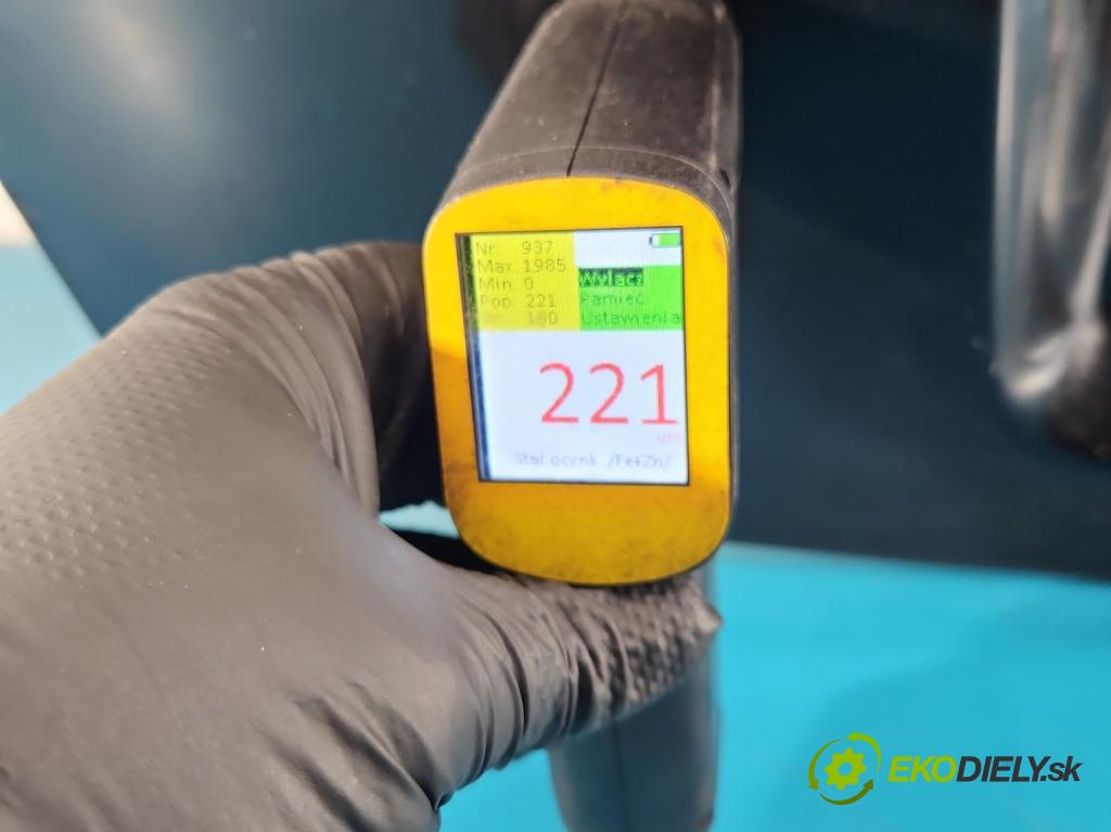 Audi A4 B7 2004-2008 3.0 tdi BKN: 204 HP automatic 150 kW 2967 cm3 5- zadna kufor  (Kapota zadná (kufor))