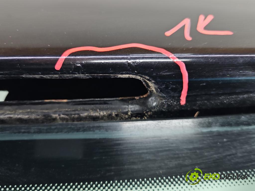 Audi A4 B7 2004-2008 3.0 tdi BKN: 204 HP automatic 150 kW 2967 cm3 5- zadna kufor  (Kapota zadná (kufor))