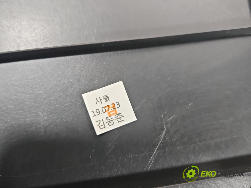 Kia Optima IV 2015-2020 1.6 T-GDI: 180 HP automatic 132.4 kW 1591 cm3 4- kryt plast 85771-D4000